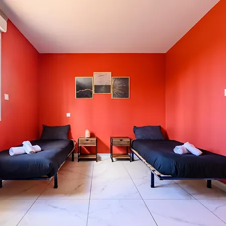 Maison Avec Piscine&escape Game Proche Montauban Hébergement de vacances Saint-Étienne-de-Tulmont
